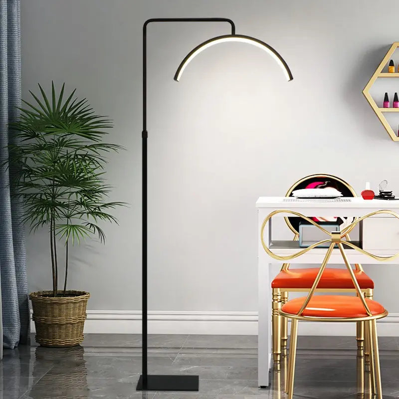 Lampara de Pedestal Media Luna